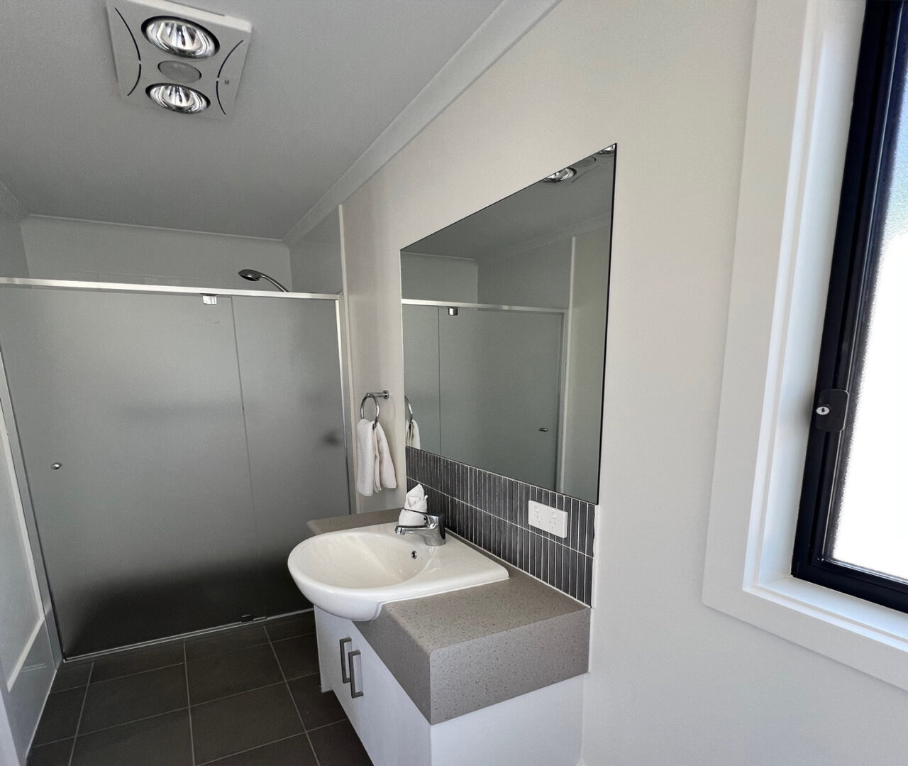 Starfish Studios - Wallaroo Beachfront Tourist Park